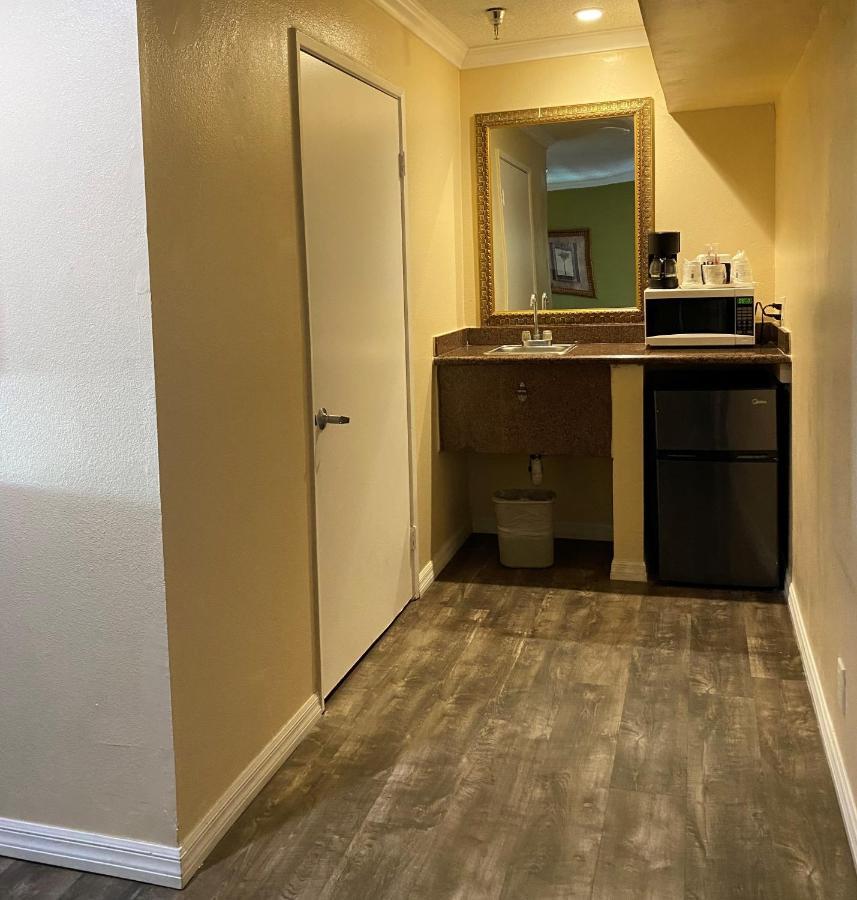 Travelodge By Wyndham Chatsworth Λος Άντζελες Εξωτερικό φωτογραφία