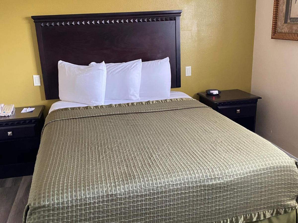 Travelodge By Wyndham Chatsworth Λος Άντζελες Εξωτερικό φωτογραφία