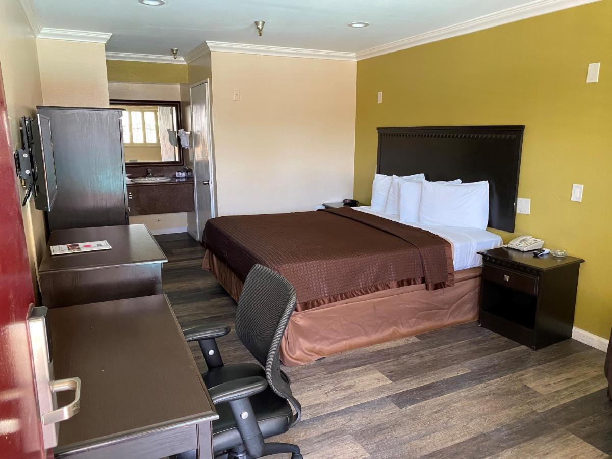 Travelodge By Wyndham Chatsworth Λος Άντζελες Εξωτερικό φωτογραφία